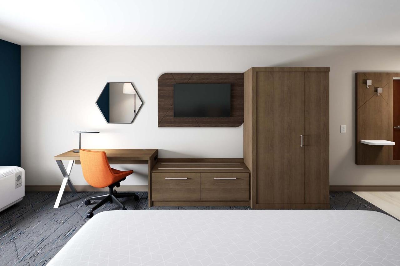 Holiday Inn Express & Suites Ridgecrest - China Lake By Ihg מראה חיצוני תמונה