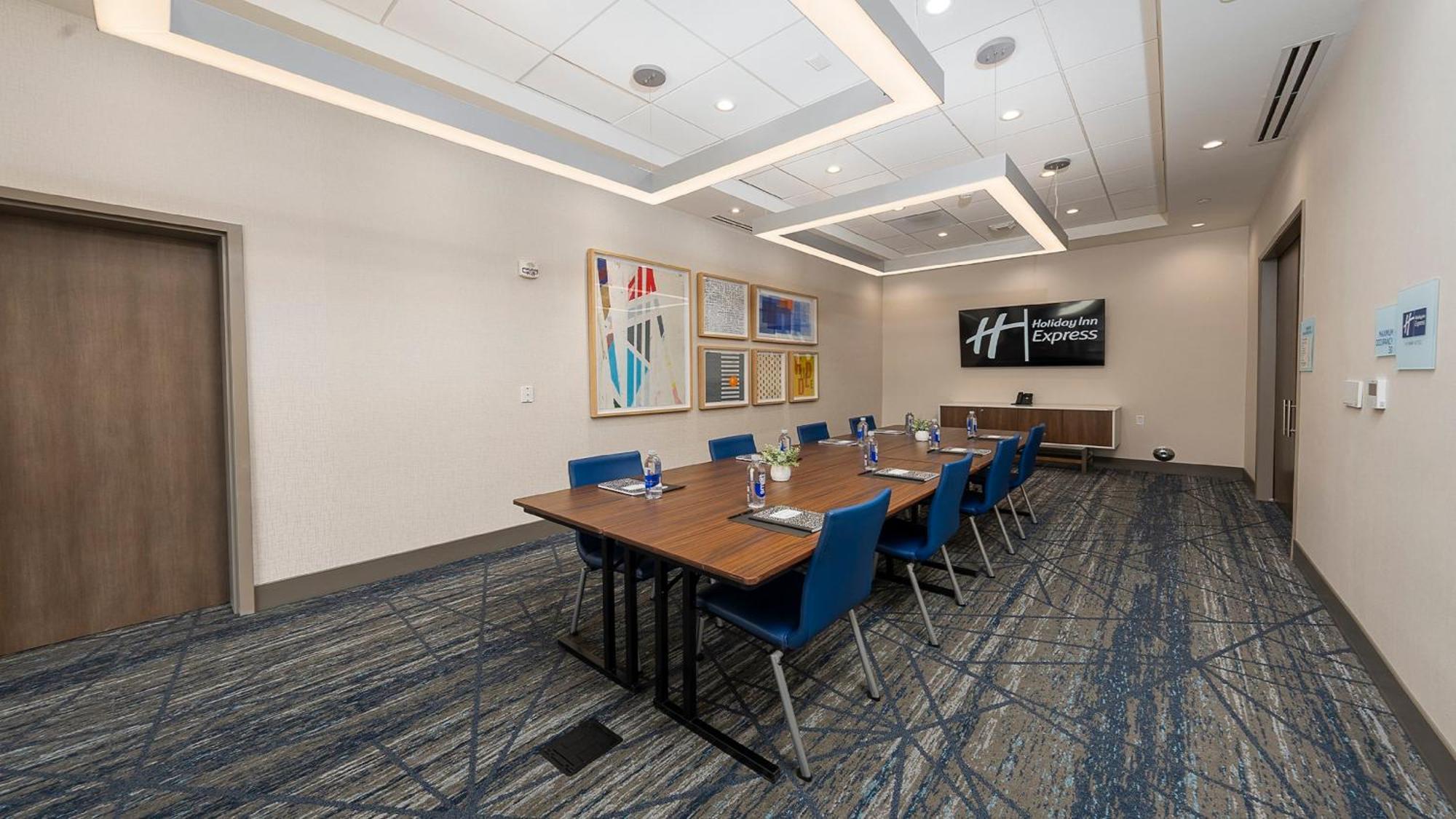 Holiday Inn Express & Suites Ridgecrest - China Lake By Ihg מראה חיצוני תמונה