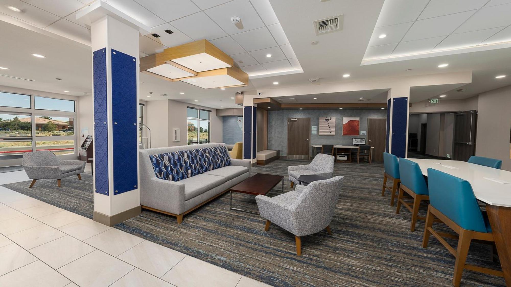 Holiday Inn Express & Suites Ridgecrest - China Lake By Ihg מראה חיצוני תמונה